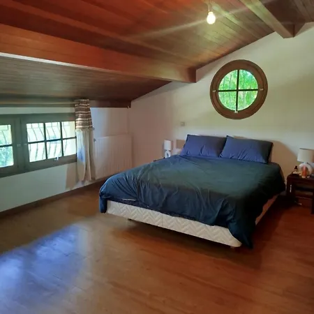 Grande Maison Familiale Avec Piscine Chauffee Holiday home